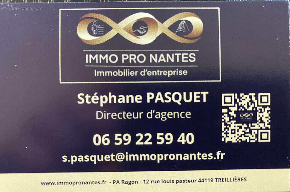 Commerce à TREILLIERES