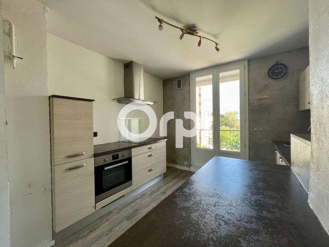 Appartement à GRENOBLE