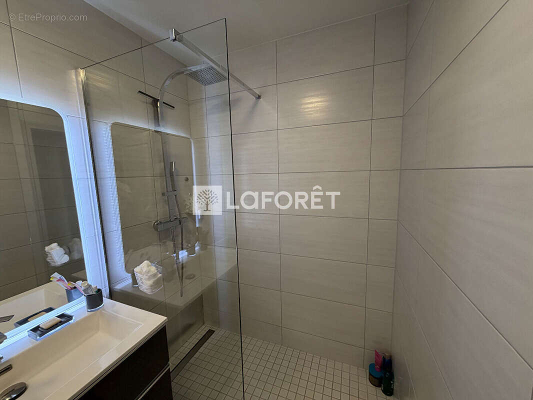Appartement Saint Louis 4 pièce(s) 82.64 m2 - photo 10
