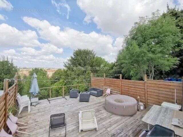 Maison à VILLENEUVE-SAINT-GEORGES