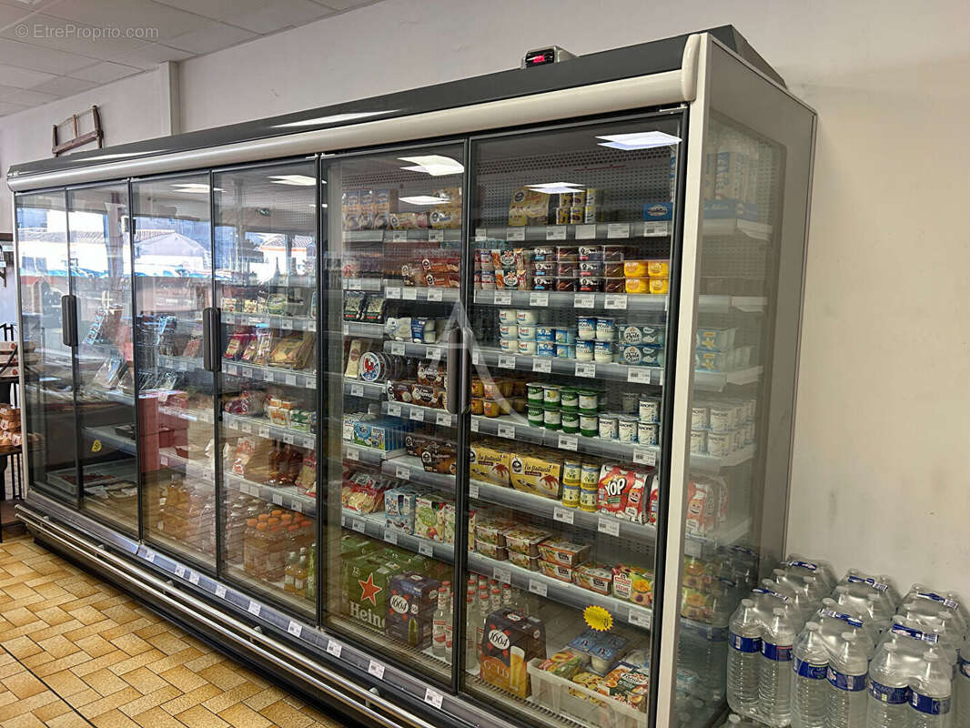 Commerce à CARCASSONNE