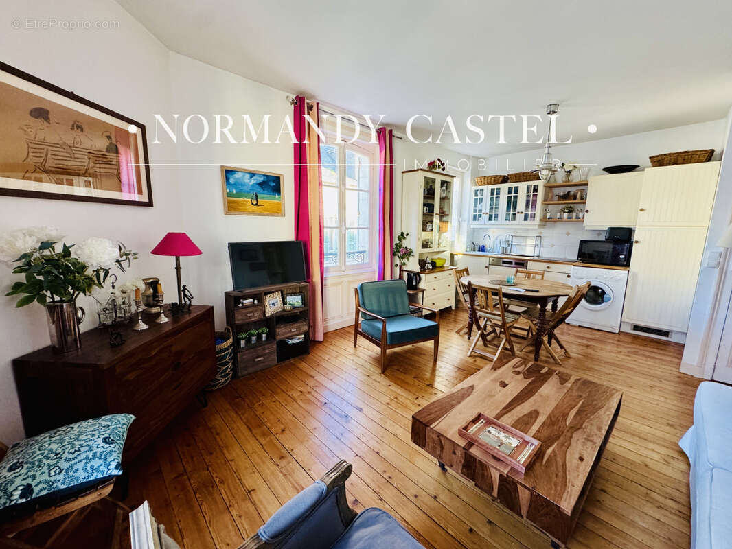 Appartement à TROUVILLE-SUR-MER