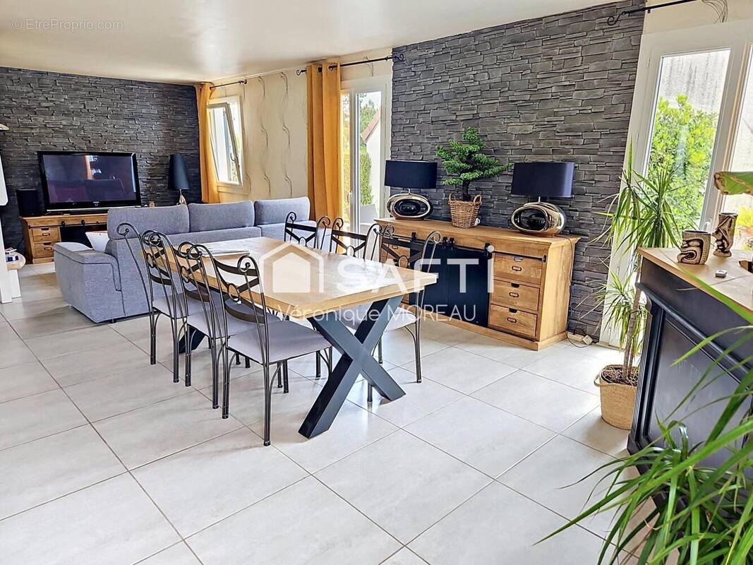 Photo 1 - Maison à DEMOUVILLE