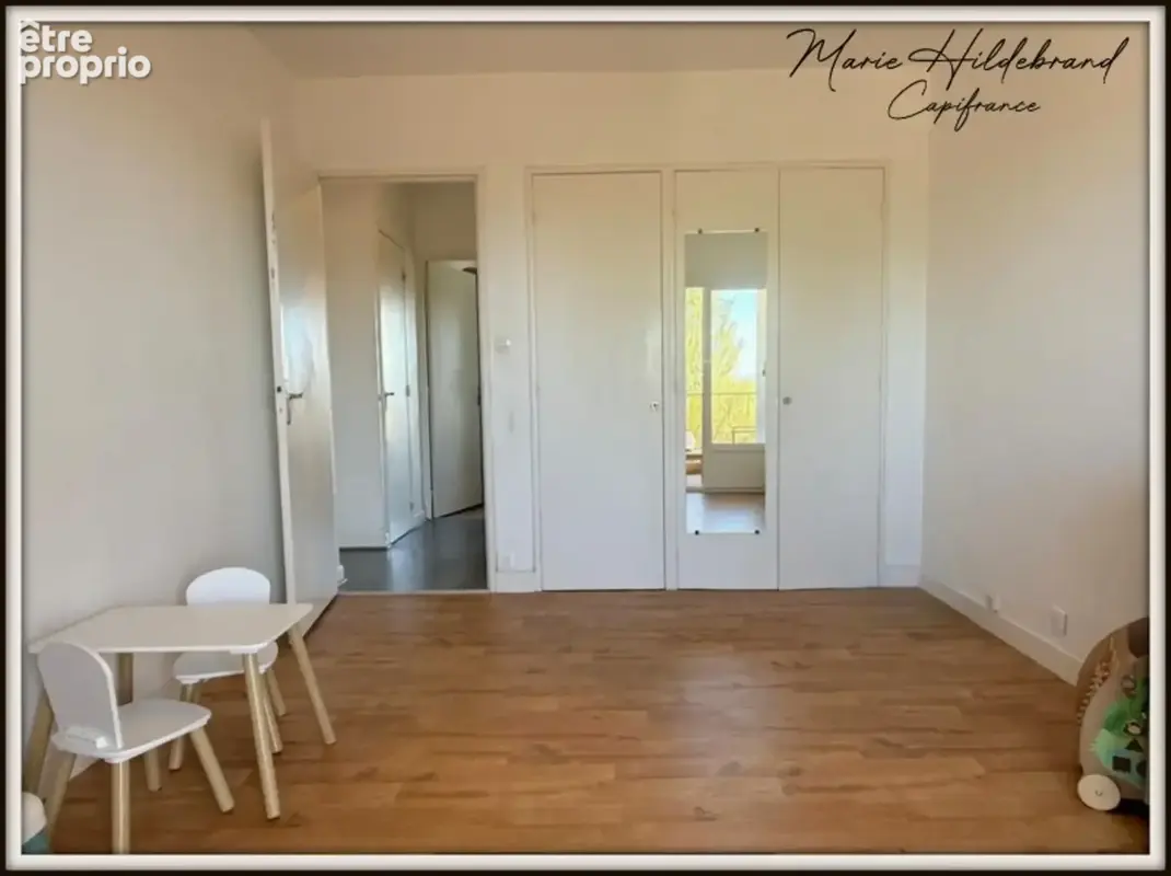 AGEN – Belle appartement T4 rénové - 4ᵉ étage avec ascenseur - garage - photo 13