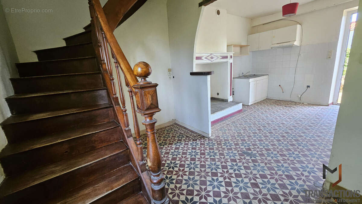 Maison à FROSSAY
