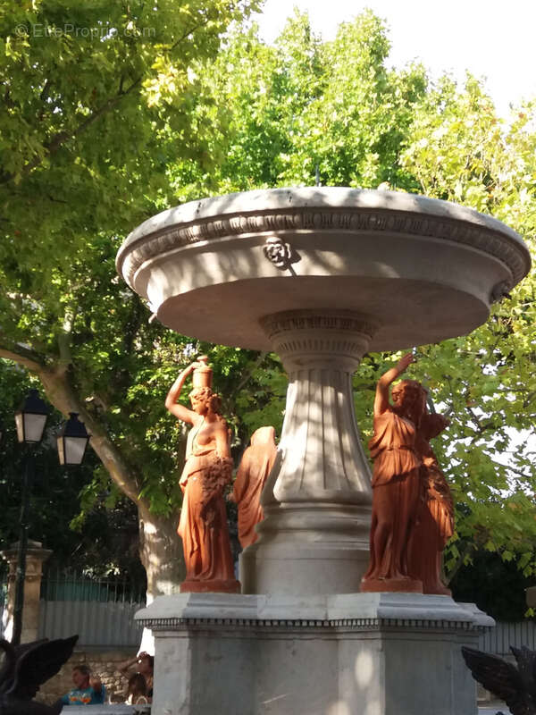 Appartement à MAUSSANE-LES-ALPILLES