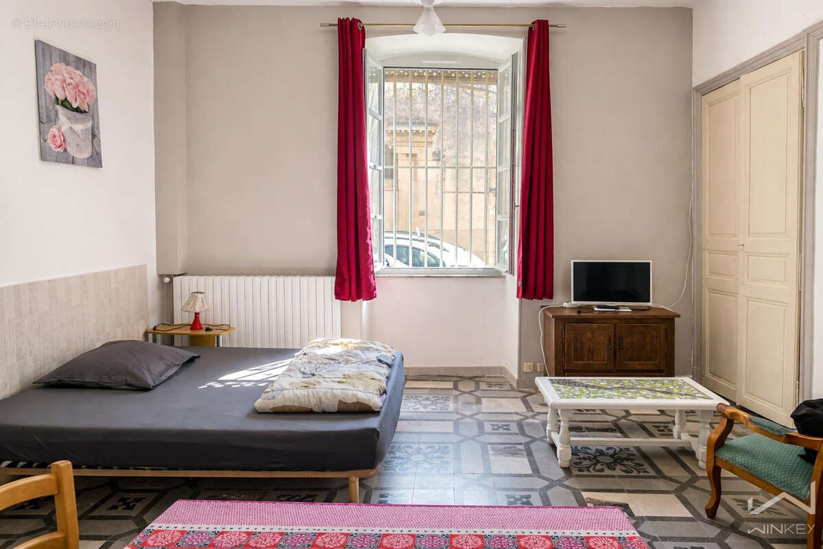 Appartement à BOURG-SAINT-ANDEOL