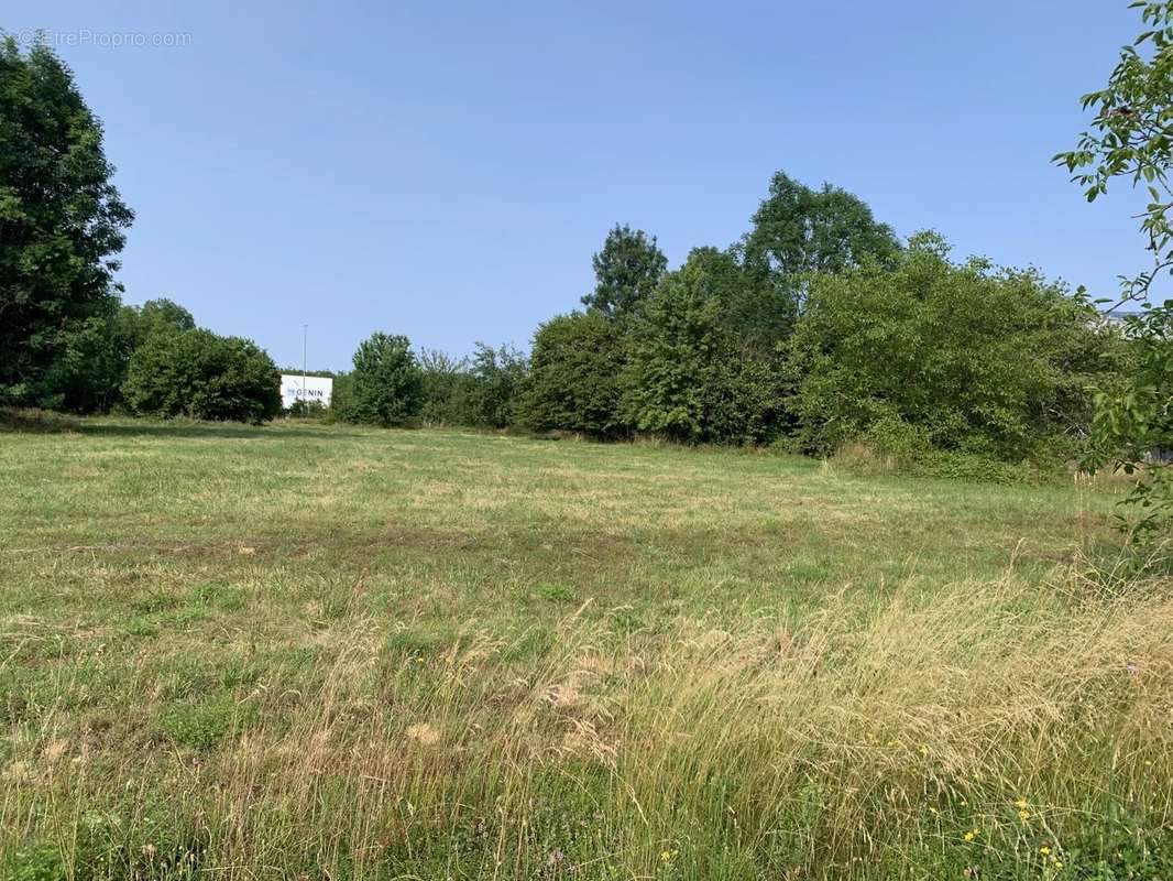 Terrain à VINAY
