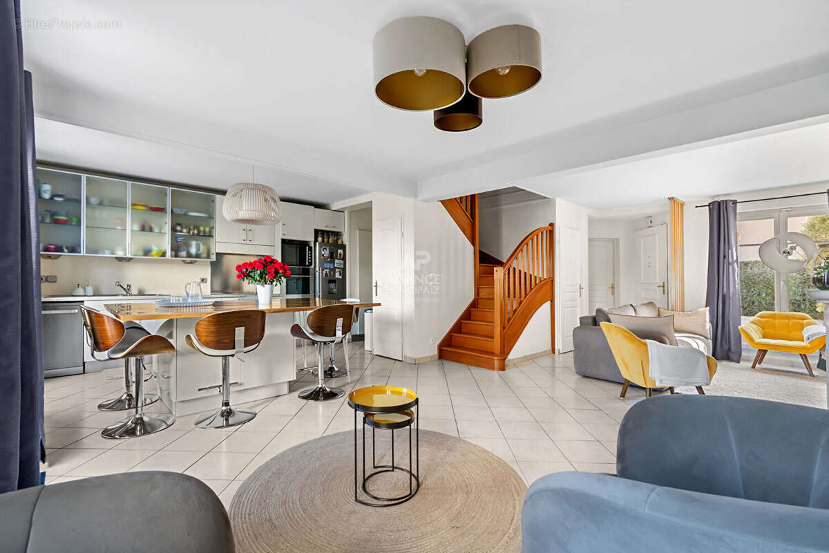 Maison à CHAMBOURCY