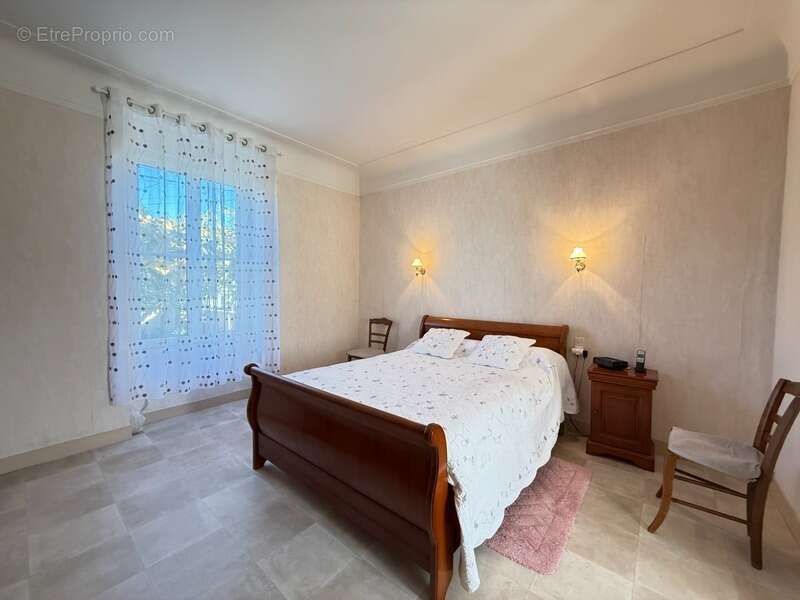 Maison à CHATELLERAULT