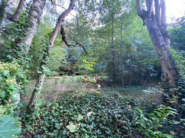 Terrain à MONTFORT-L&#039;AMAURY