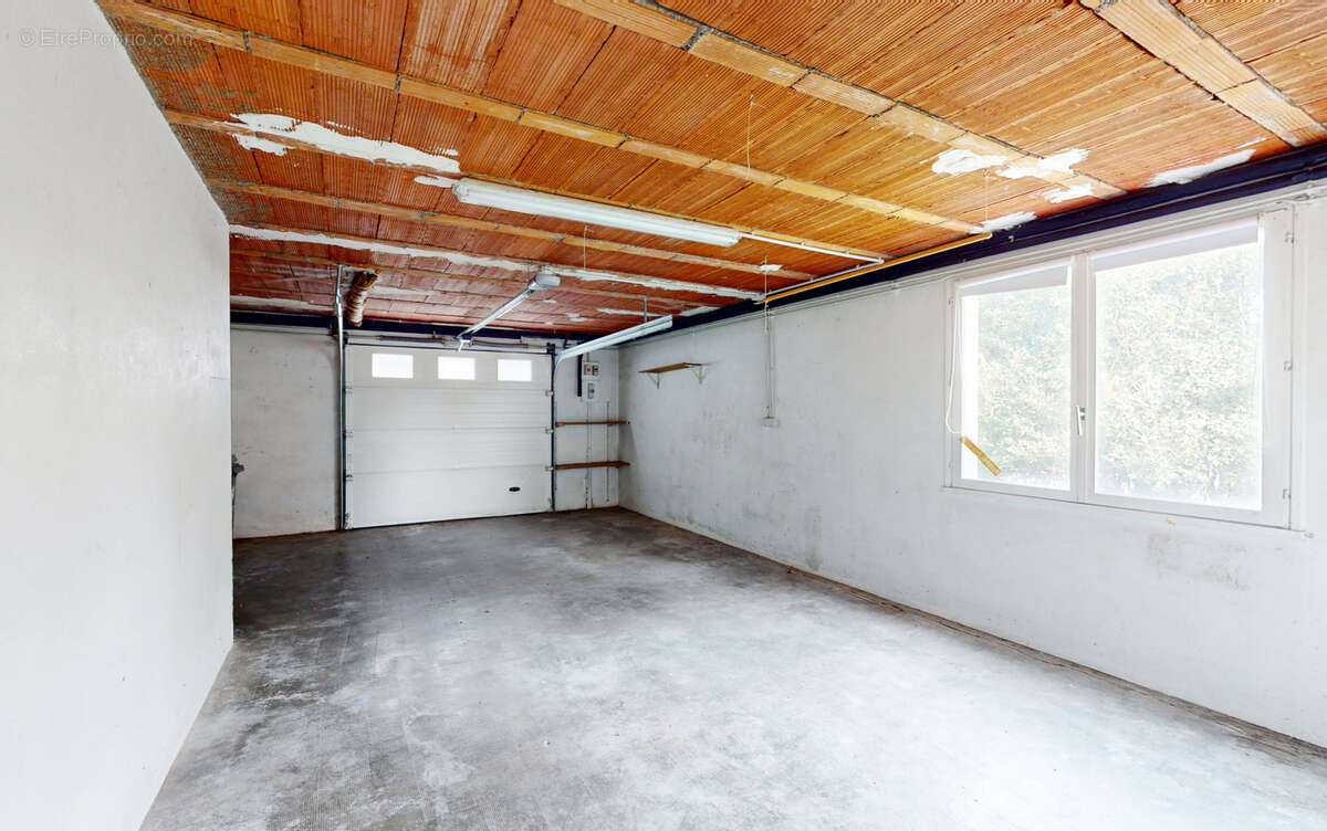 Maison à SAINT-PIERRE-D'IRUBE