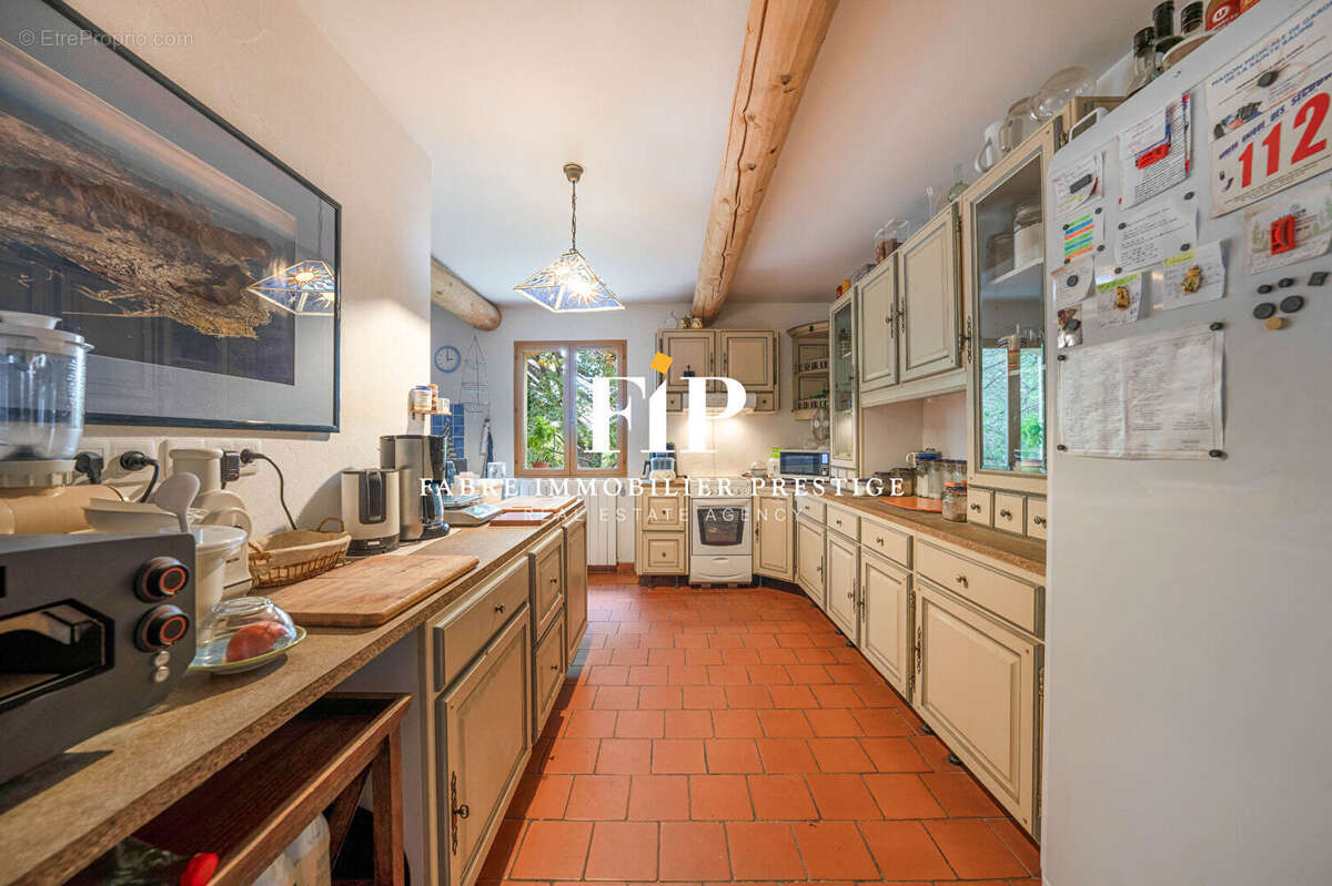 Maison à SAINT-MAXIMIN-LA-SAINTE-BAUME