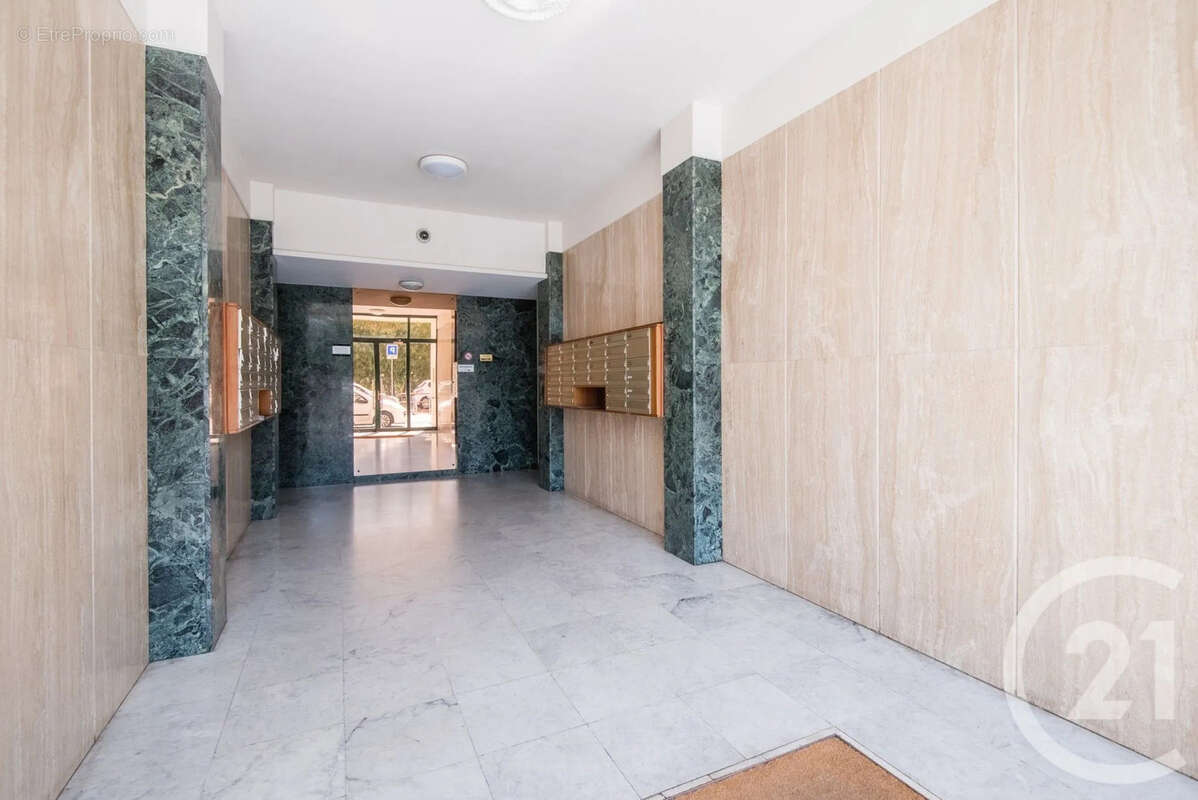 Appartement 55 m² à Nice  - photo 11