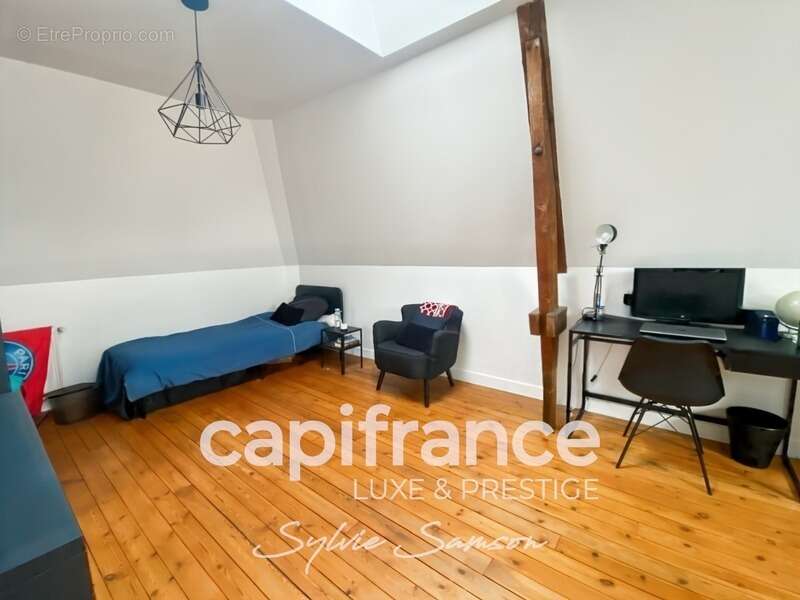 Maison à MANTES-LA-JOLIE