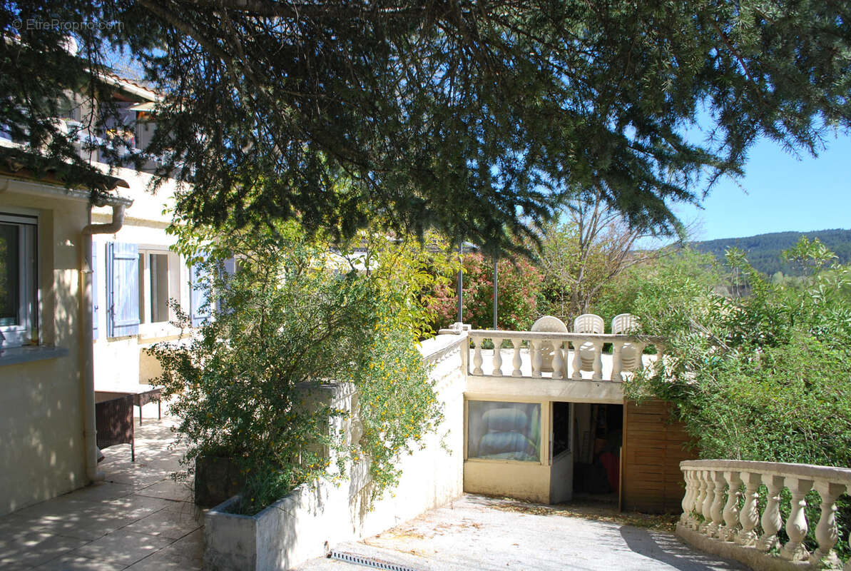 Maison à SALERNES