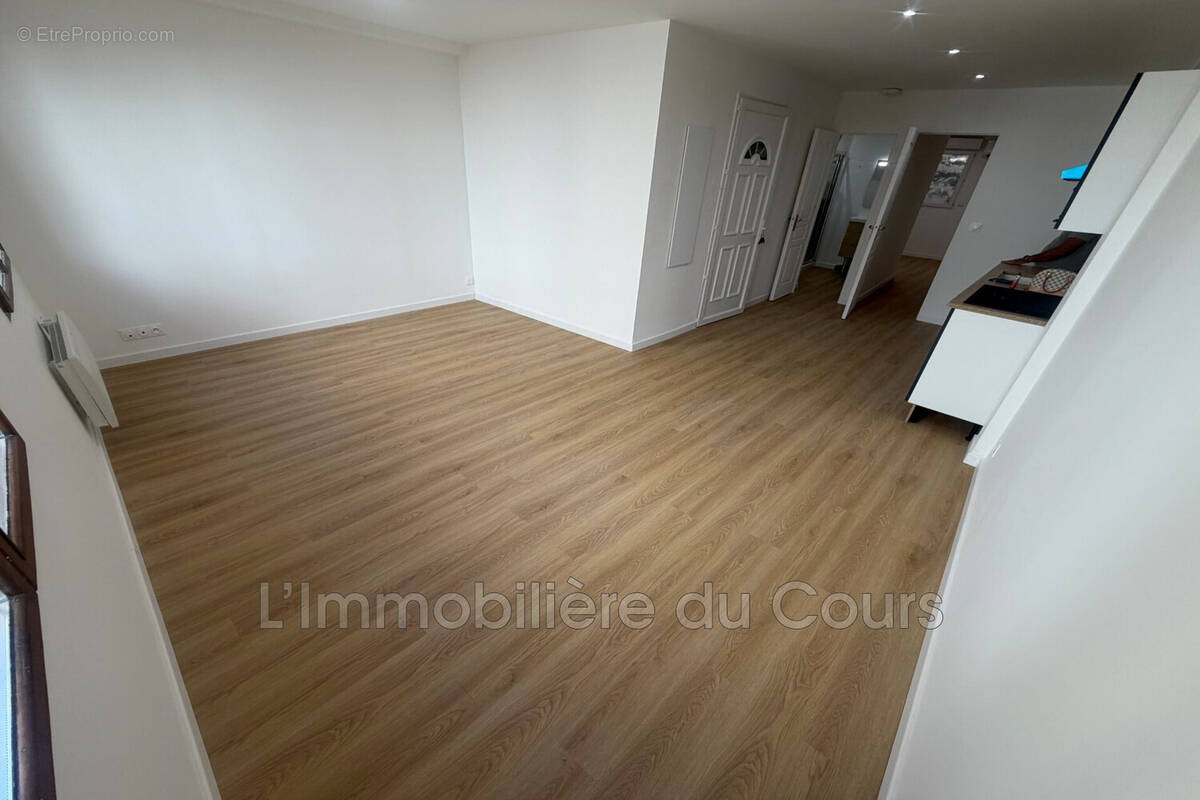 Appartement 42 m² à Martigues  - photo 3