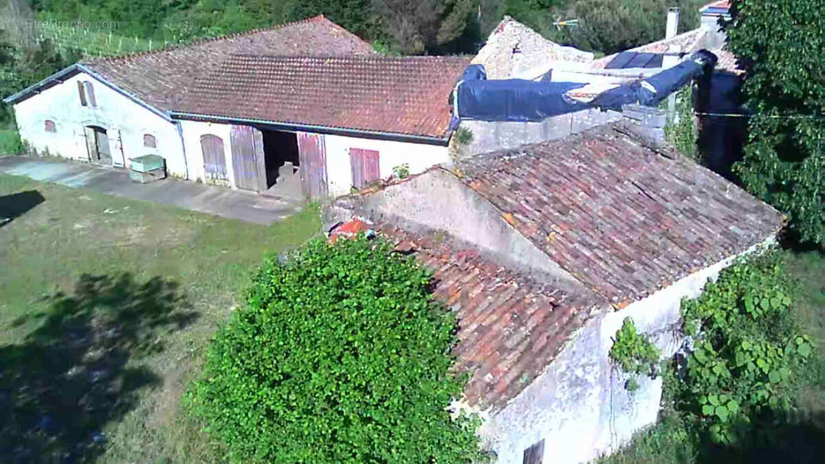 Maison à BLAYE