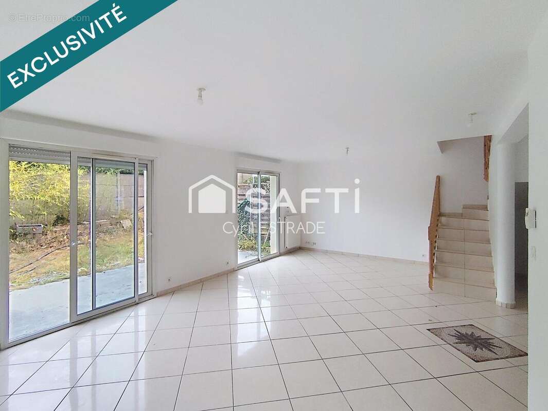 Photo 4 - Maison à SAINT-PAUL-EN-JAREZ