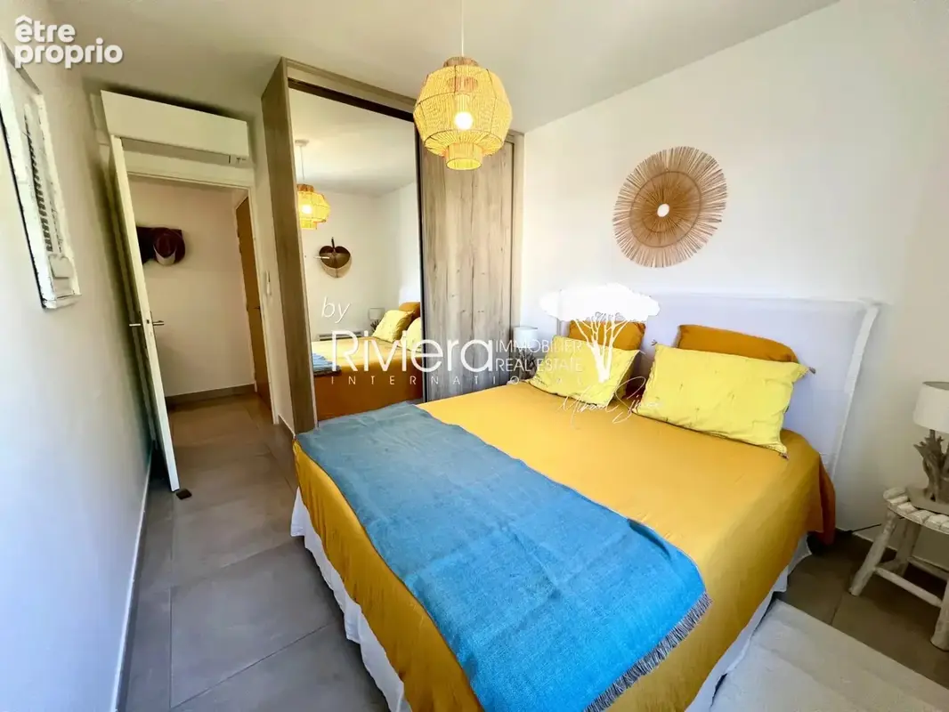T4 dernier etage avec piscine et double box ! - photo 6