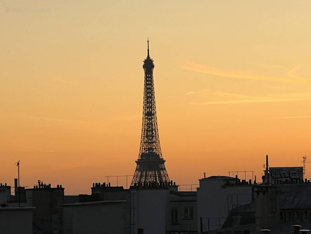 Appartement à PARIS-7E