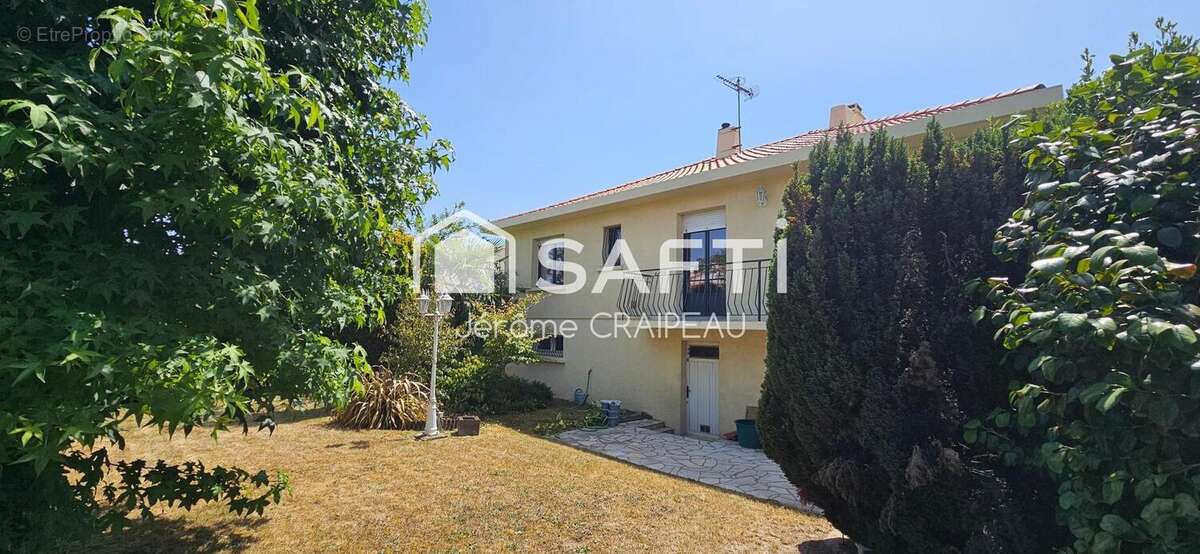 Photo 2 - Maison à LA ROCHE-SUR-YON
