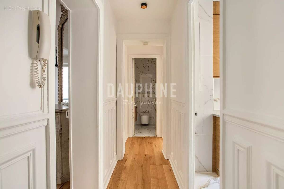 Appartement à PARIS-7E