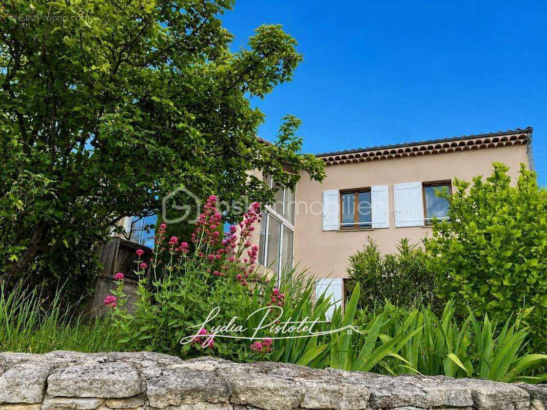 APT en Luberon (84) - Une maison ne se choisit pas seulement sur des photos… découvrez si celle-ci mérite votre visite - photo 17