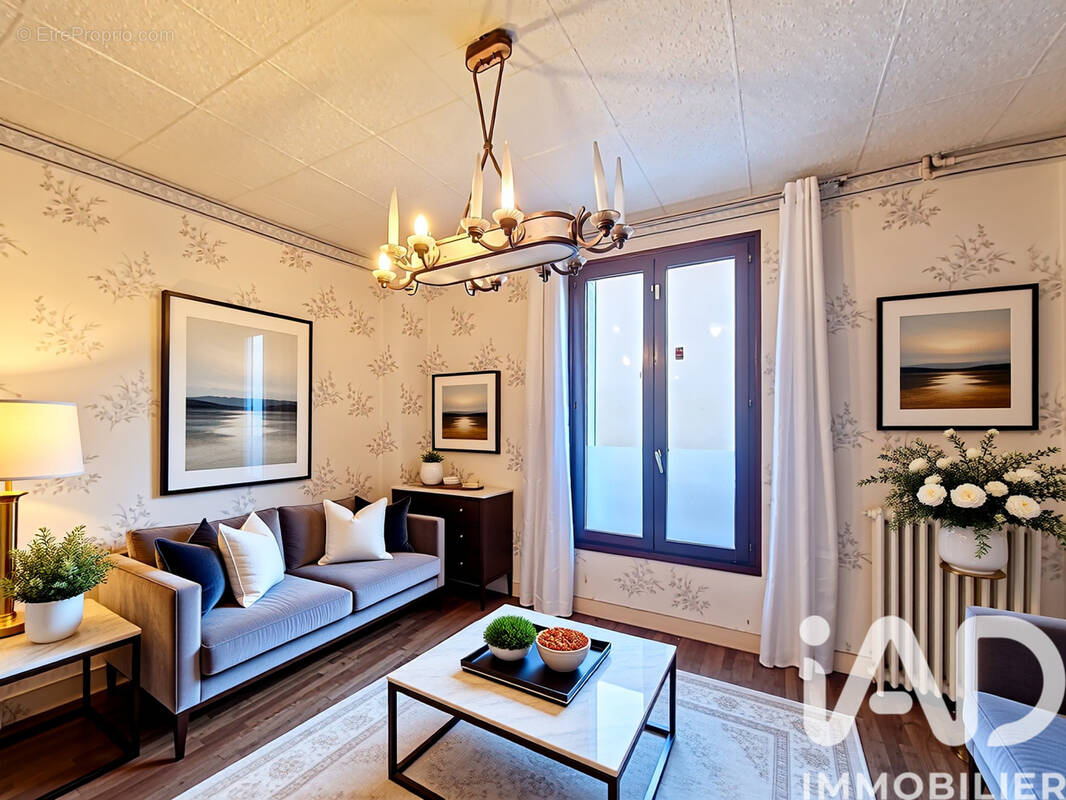 Photo 1 - Maison à SAINT-DENIS