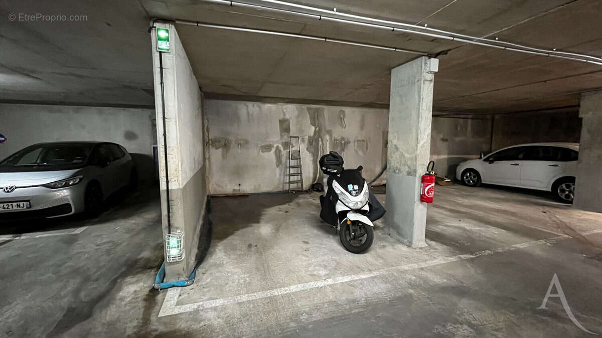 Parking / box Romainville - photo 5