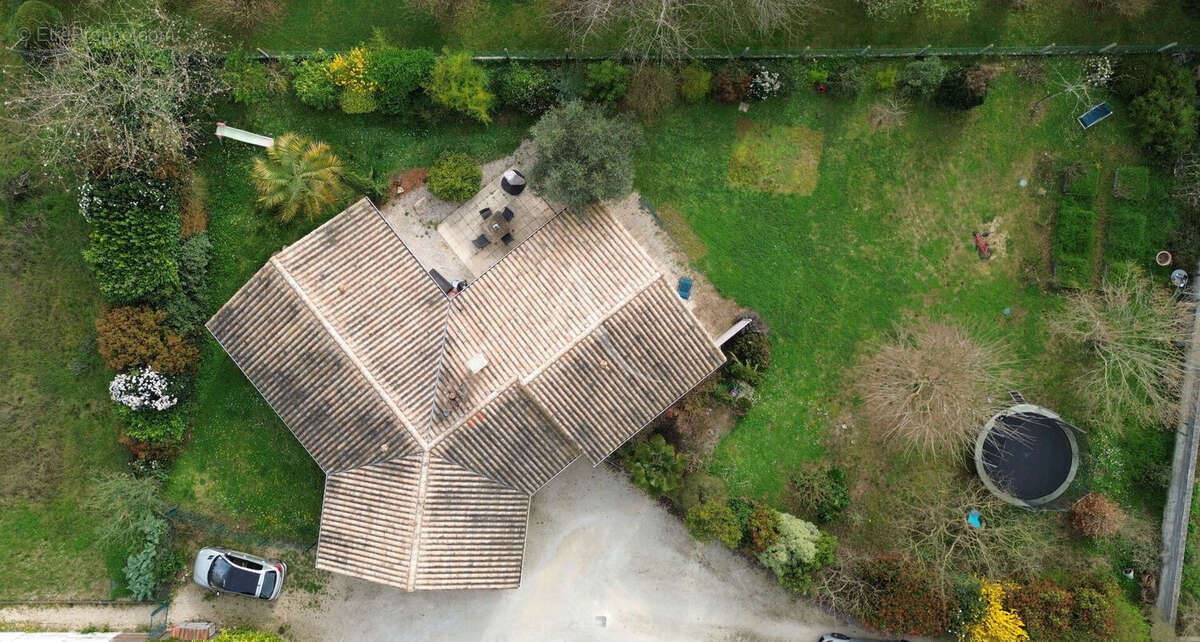 Maison à BUXEROLLES