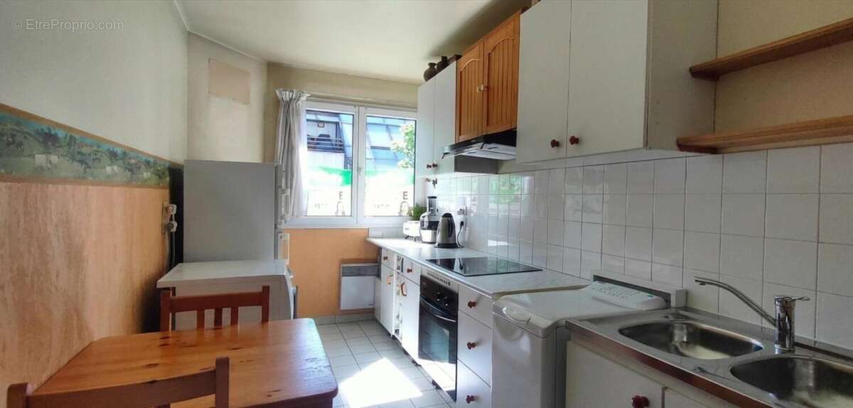 Appartement à SURESNES