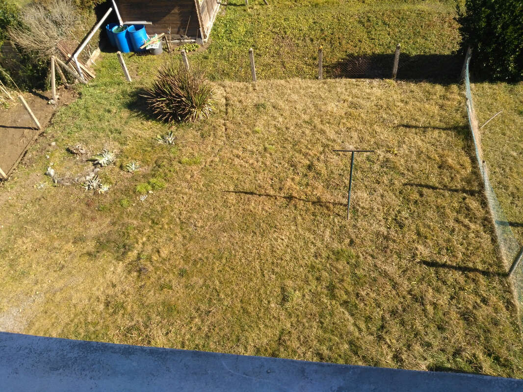Maison à MONCEAUX-SUR-DORDOGNE