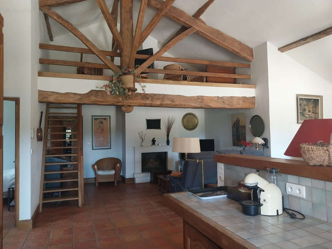 Maison à ROUMAZIERES-LOUBERT