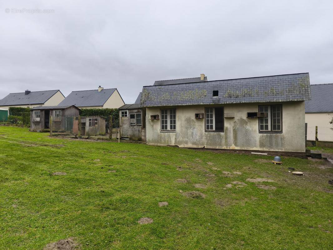 Terrain à PLUMAUDAN