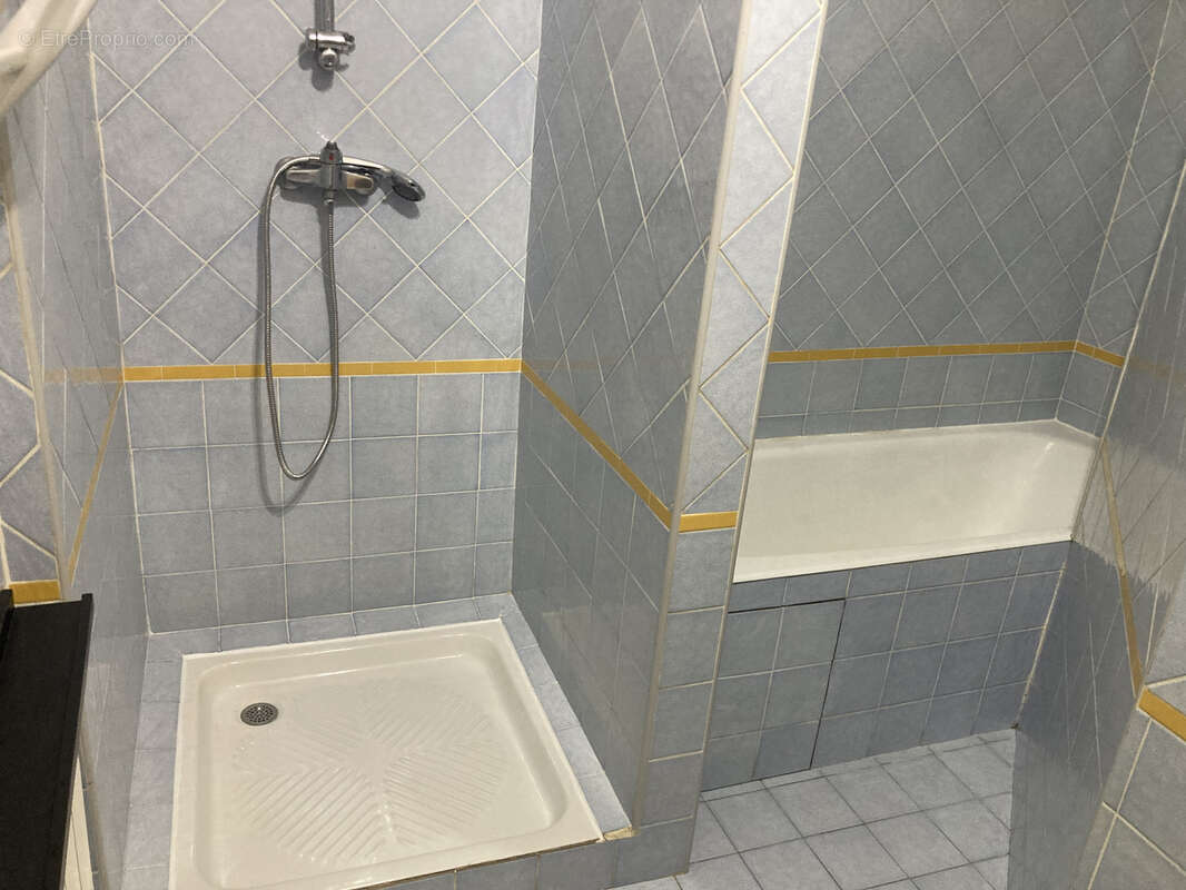 CENTRE-VILLE ANNONAY, bel appartement de 80m2. - photo 12