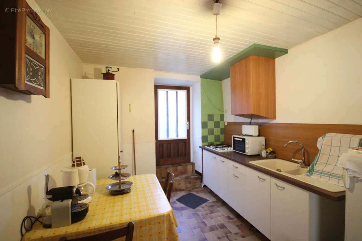 Maison à L'AIGUILLON