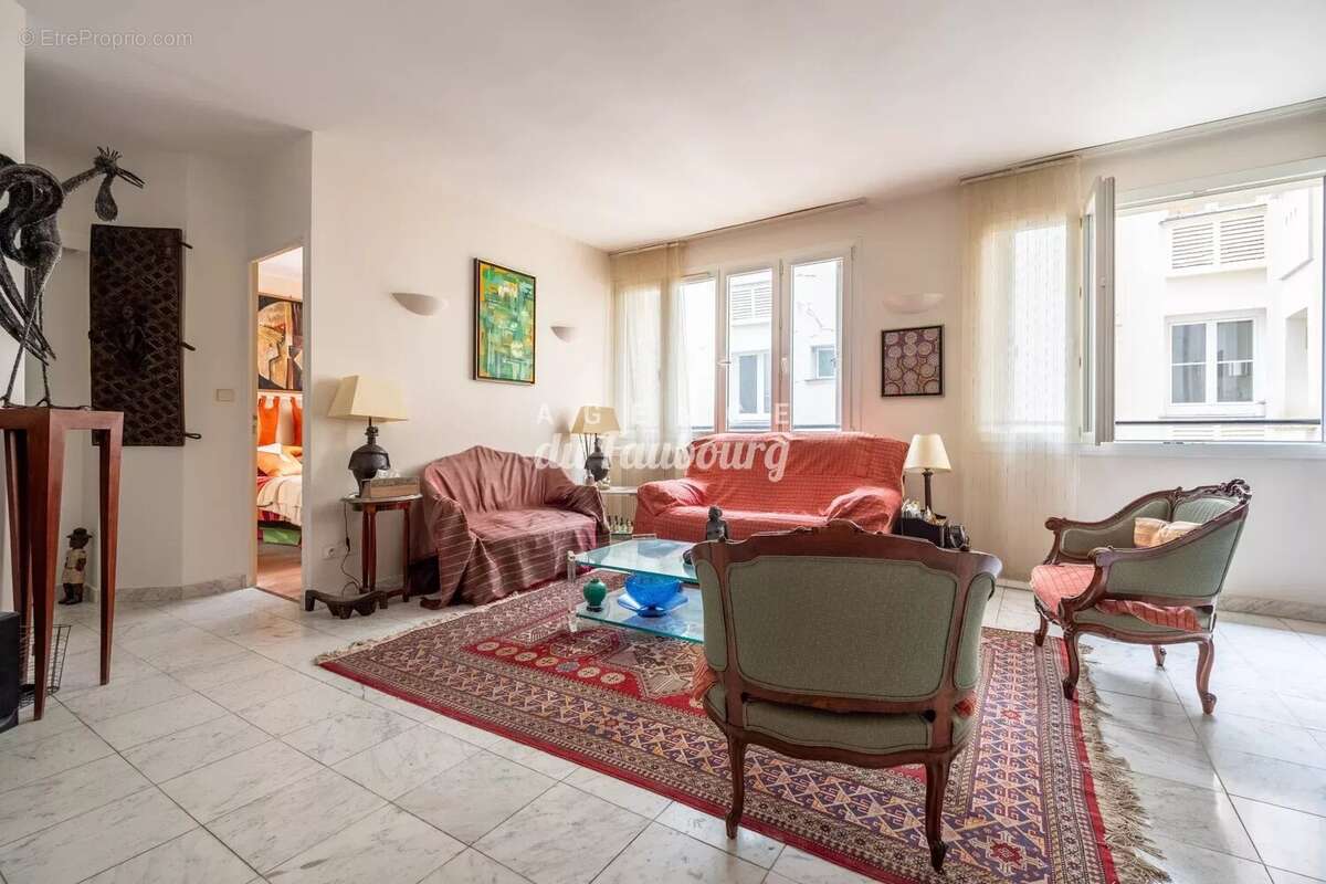 Appartement à PARIS-15E