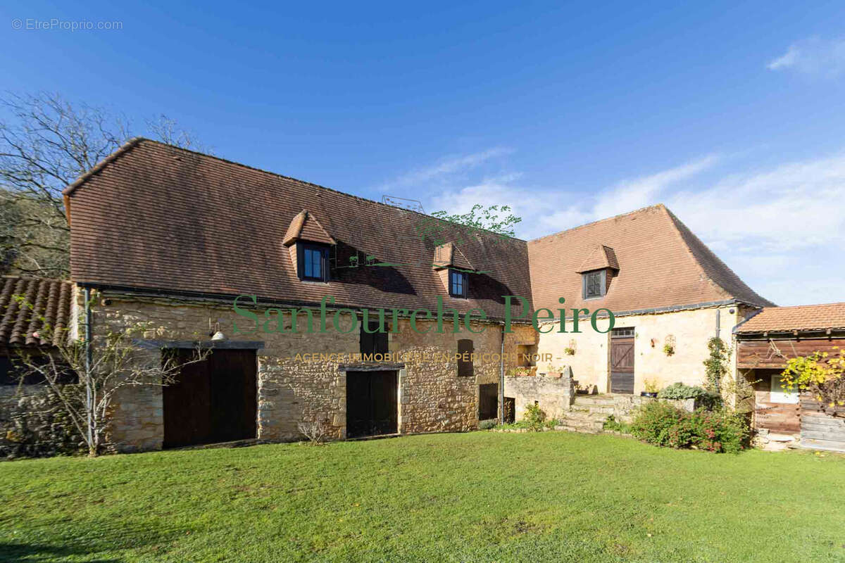 Maison à CASTELNAUD-LA-CHAPELLE