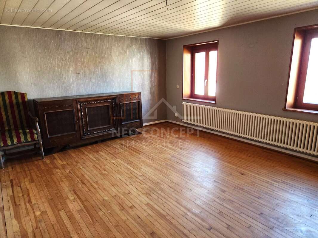 Maison à WINGEN-SUR-MODER