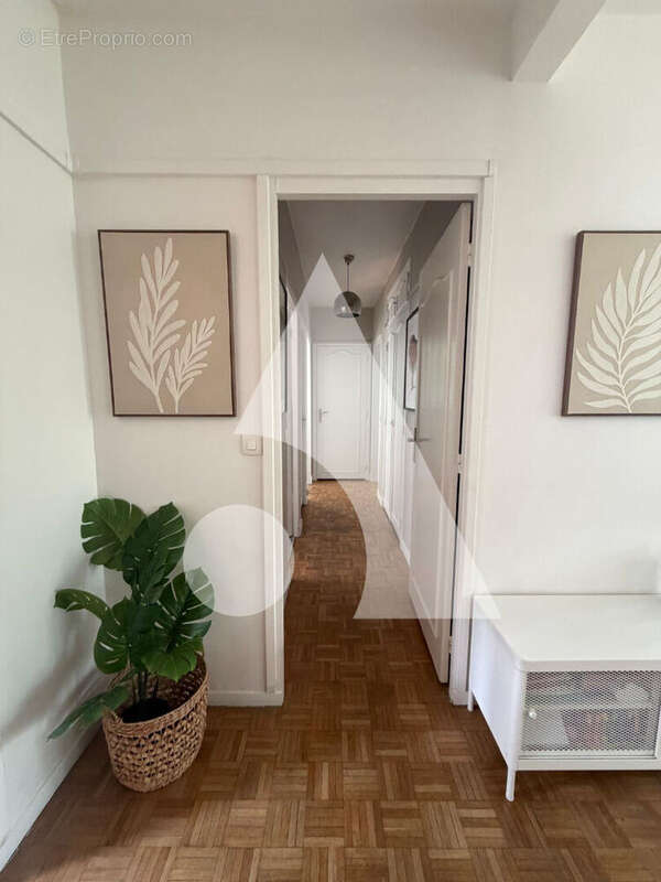 Appartement à SAINT-GRATIEN