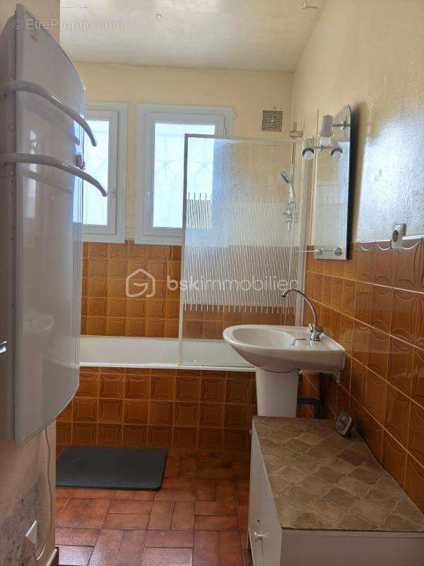 Pavillon lumineux - 80 m2 - Environnement calme - photo 10