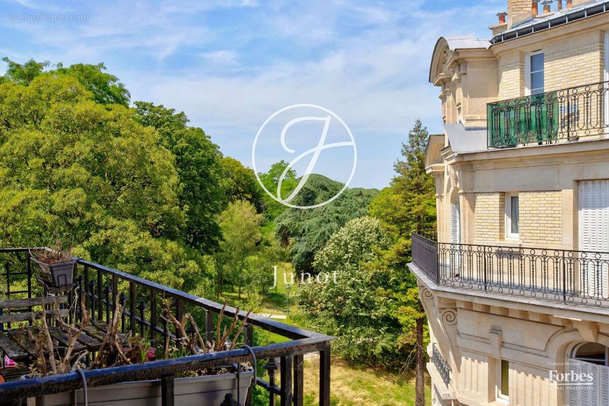 Paris 14e - RUE ROLI - Appartement à vendre - 3 pièces - 68,04m² Carrez - 1/2 chambres - Vue dégagée sur le parc. - photo 15