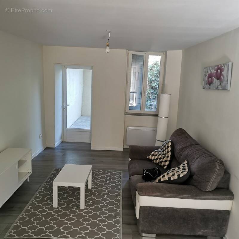 Appartement à LE BOUSQUET-D'ORB