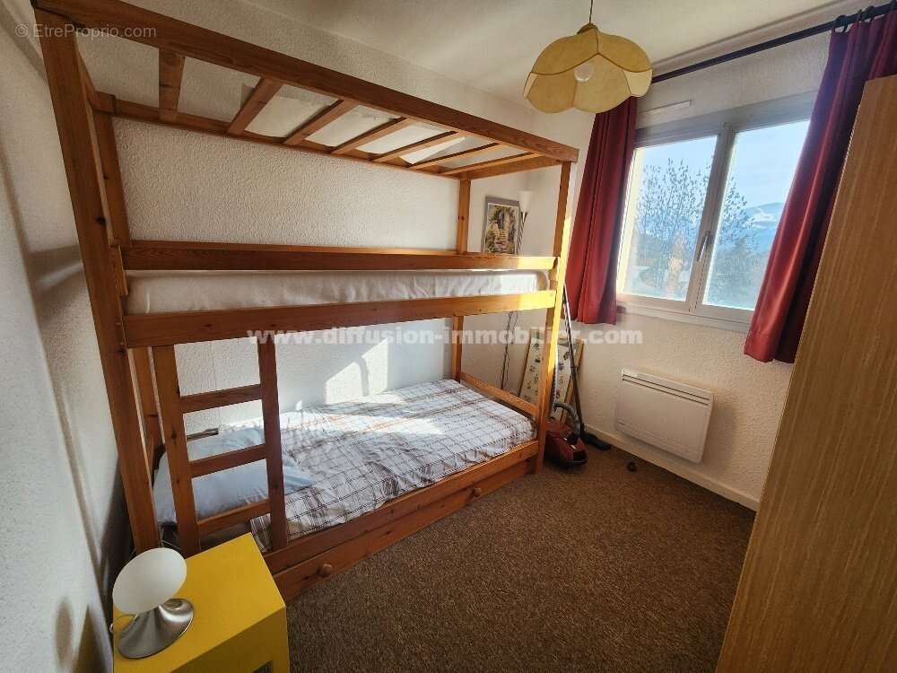 Appartement à LES THUILES