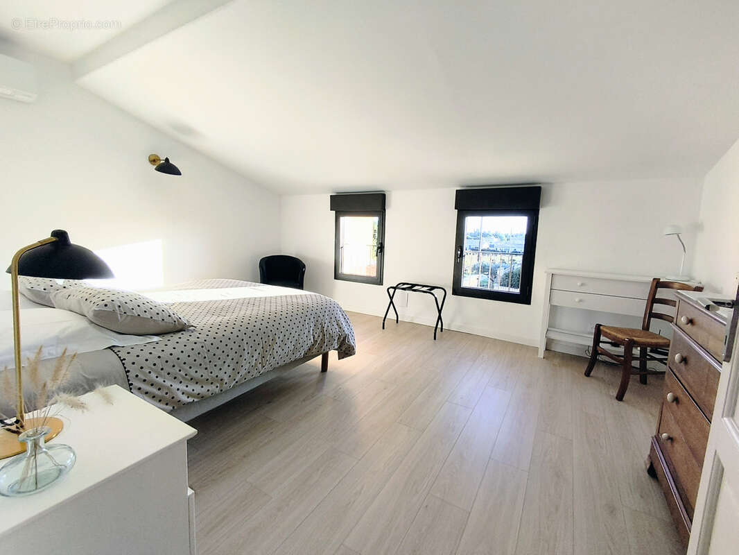 Maison à BEAUMES-DE-VENISE