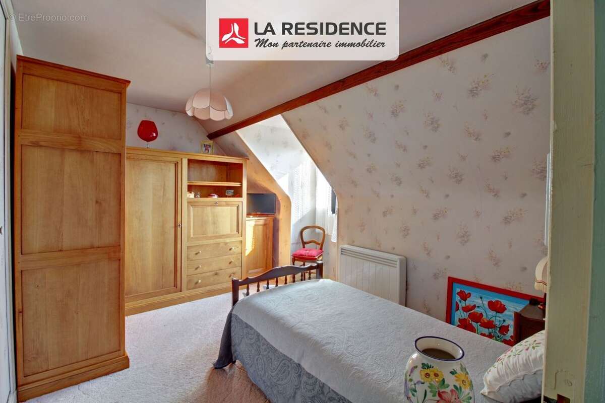 Maison à LES MUREAUX