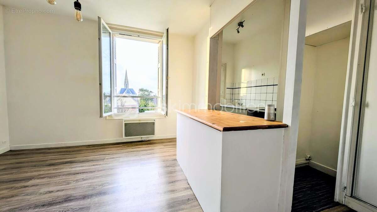 Appartement à SAINT-AUBIN-SUR-MER