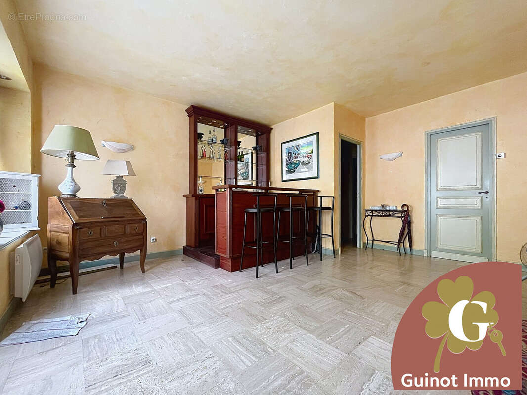 Maison à LILLEBONNE