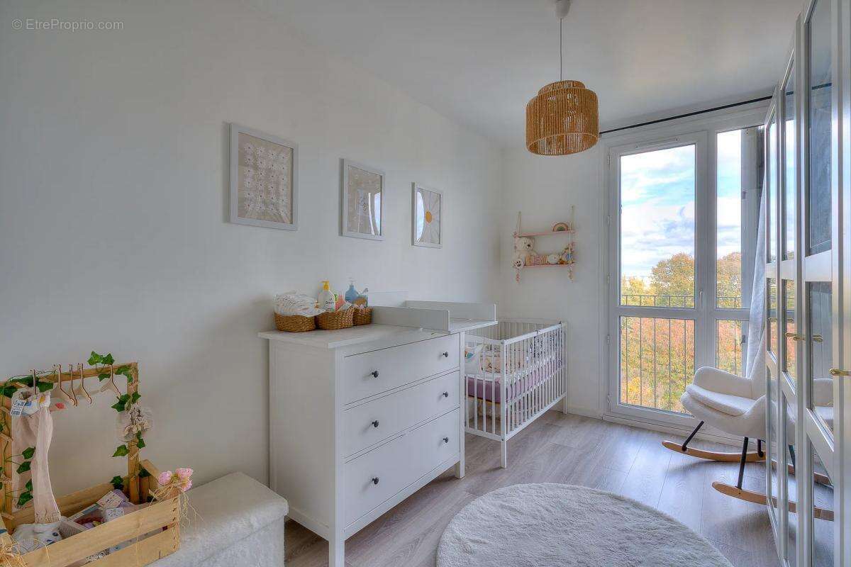 Appartement à THIAIS